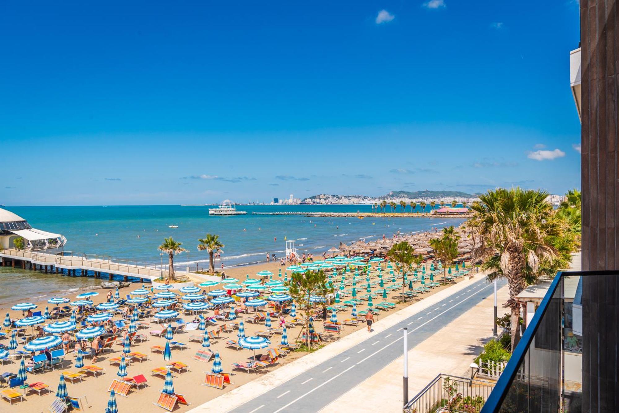 Sea View Apartments Eldo Dıraç Dış mekan fotoğraf